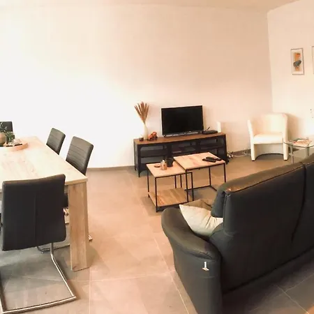 Duplex 4-6 Pers La Traction Avant דירה *